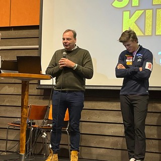 Johannes Høsflot Klaebo durante la conferenza stampa indetta oggi pomeriggio