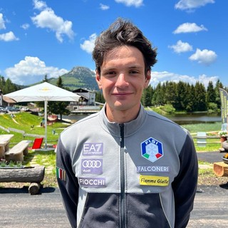 Biathlon - Brutta caduta in bici per Tommaso Giacomel: sette punti sul viso e un bello spavento