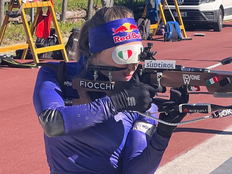 VIDEO, Biathlon - Dorothea Wierer alla testa della nazionale azzurra in allenamento a Chiusa di Pesio