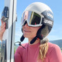 Salto con gli sci - Torna a gareggiare oltre 11 anni dopo il ritiro: l'incredibile storia di Caroline Espiau
