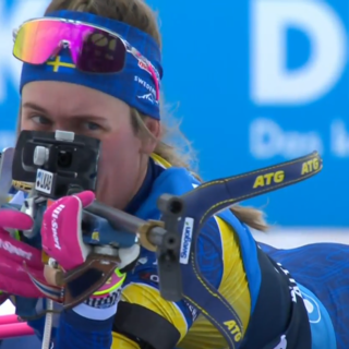 Biathlon - Polemiche in Svezia per gli scatti di Elvira Öberg a caccia, la biatleta si difende:&quot;Ero preparata alle reazioni negative&quot;