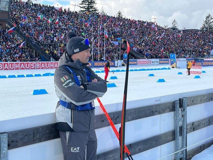 Biathlon - Il dt Klaus Höllrigl parla del grande lavoro sui materiali: da una tre giorni a Oberhof per corpi e comitati alla collaborazione con fondo e combinata