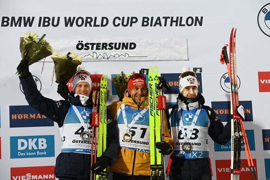 Biathlon – Nawrath rovina la festa norvegese e svedese. Il settore maschile italiano continua a crescere, Bionaz è il migliore (13°)