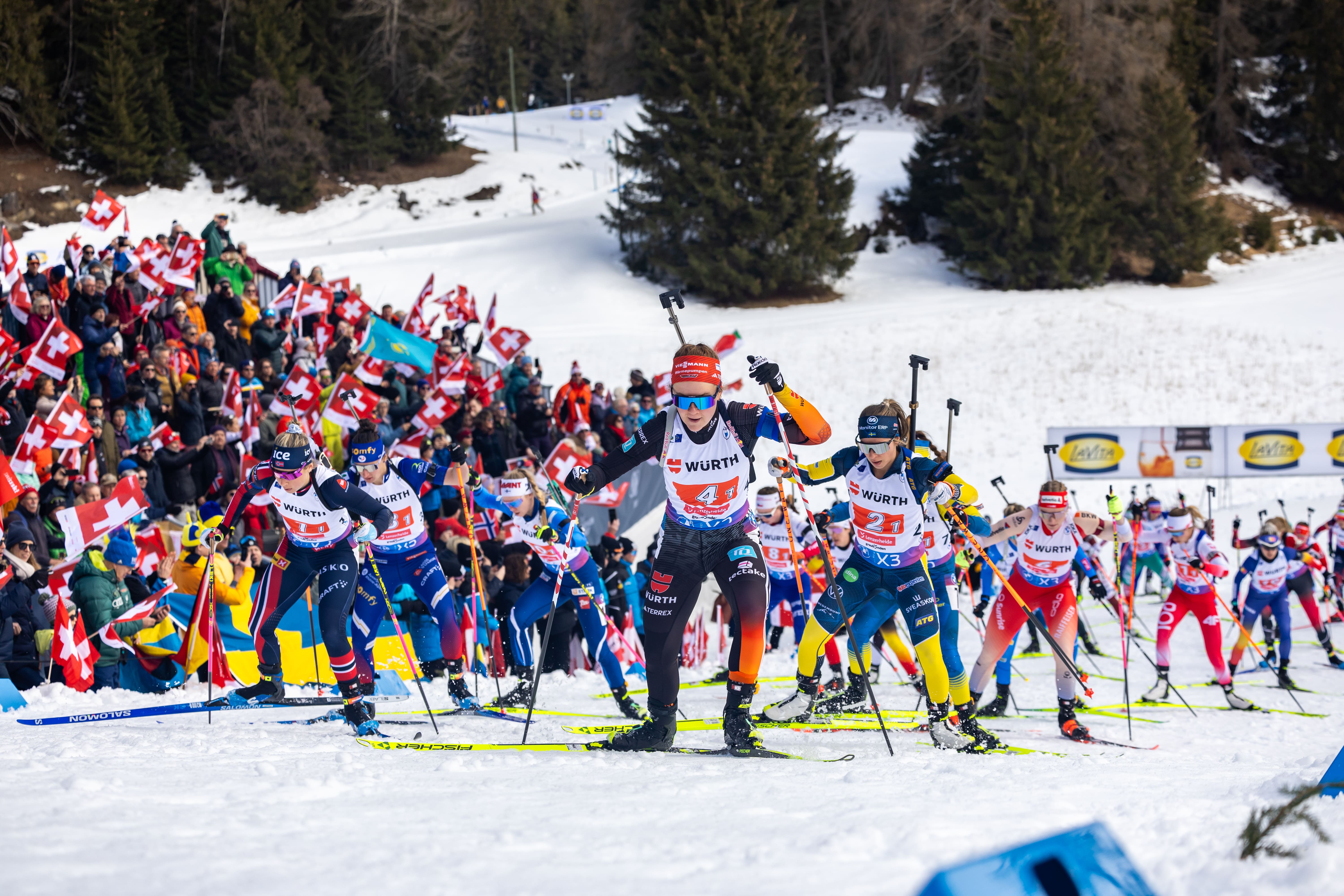 Biathlon – La fotogallery della staffetta mista che ha aperto i Mondiali di Lenzerheide